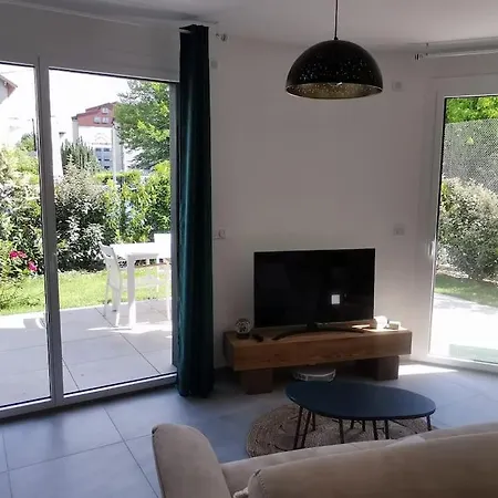 Cosy Luminance Apartamento Annecy